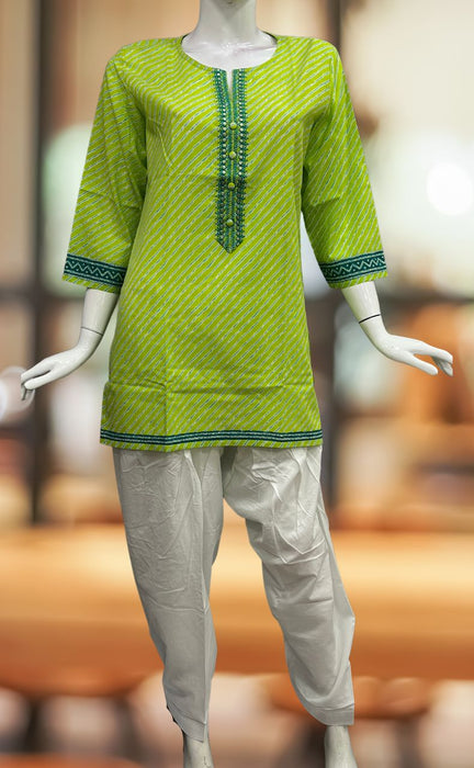 Buy AnjuShree Women Cotton Short Kurti Online at Best Prices in India -  JioMart.
